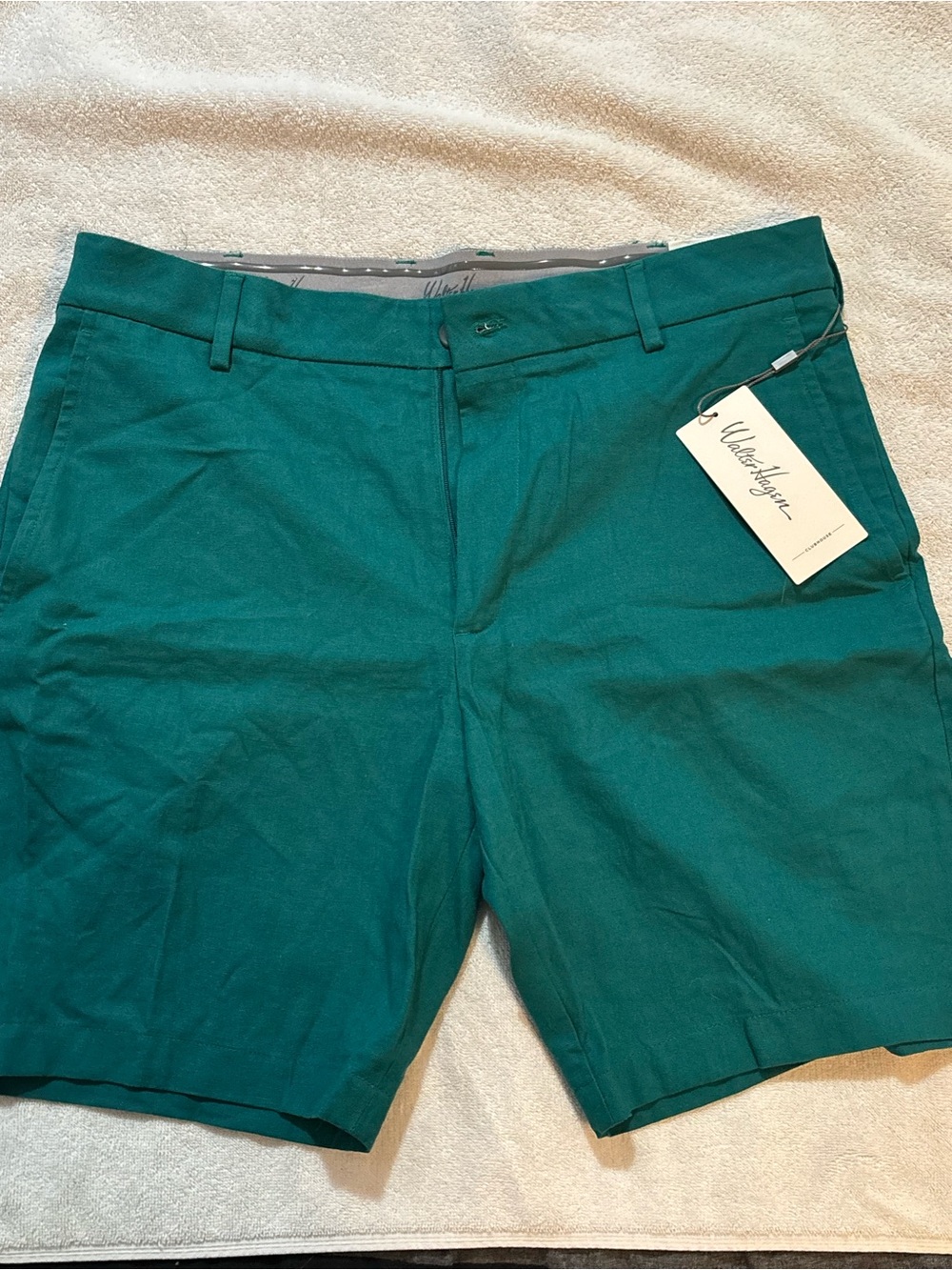 Walter Hagen 11 Golf Shorts Men’s 34 9” Inseam Green Clubhouse Flat Front NWT